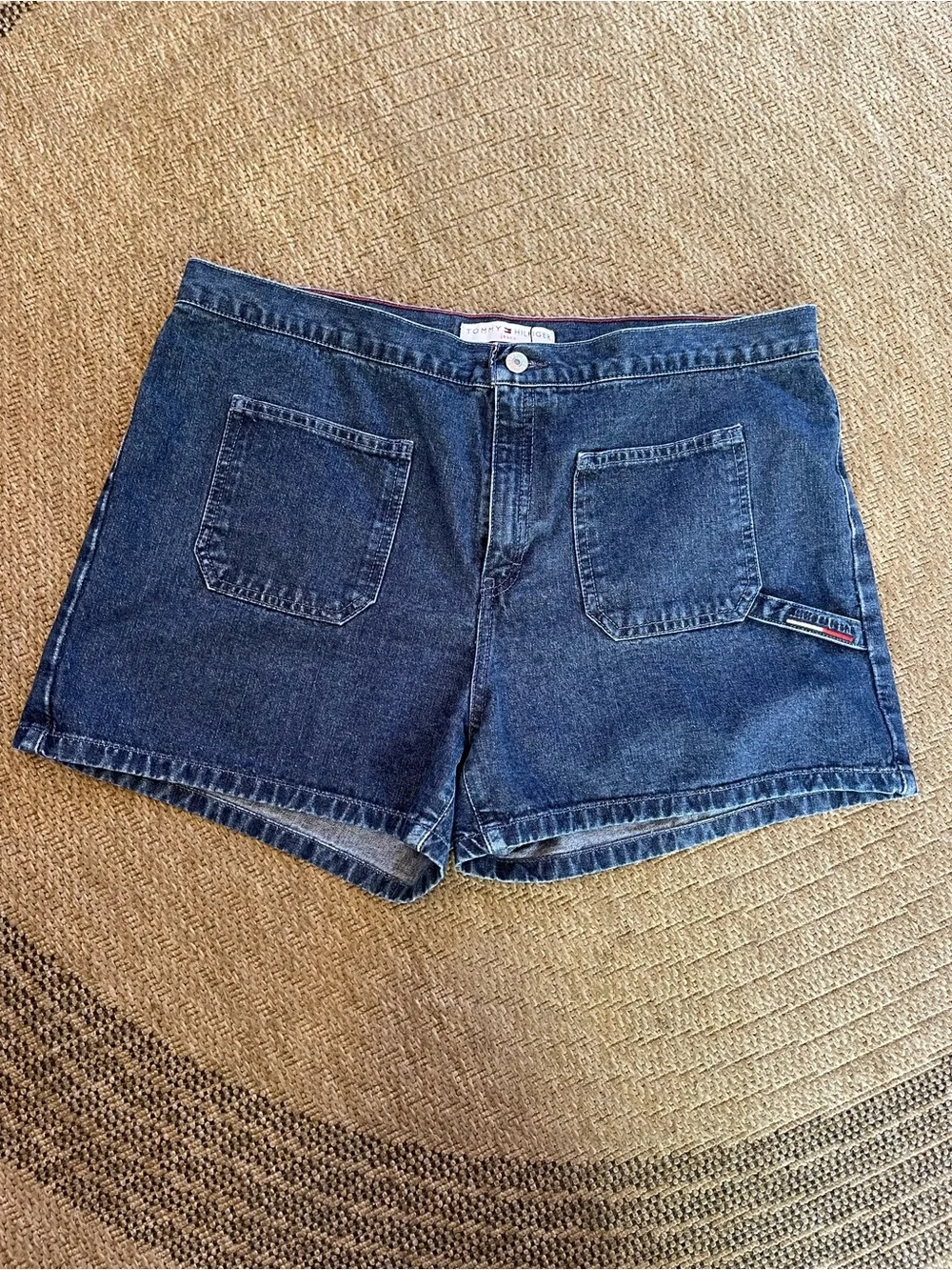 vintage Tommy Hilfiger jean shorts front patch pockets flag logo patch denim